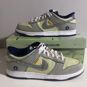 Size 12- Union dunk low Pistachio